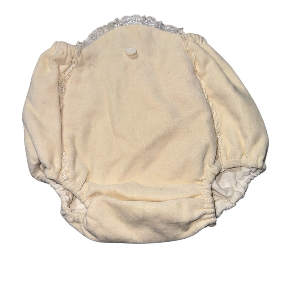 Casilda y Jimena velvet Cream Baby Terci Bloomers
